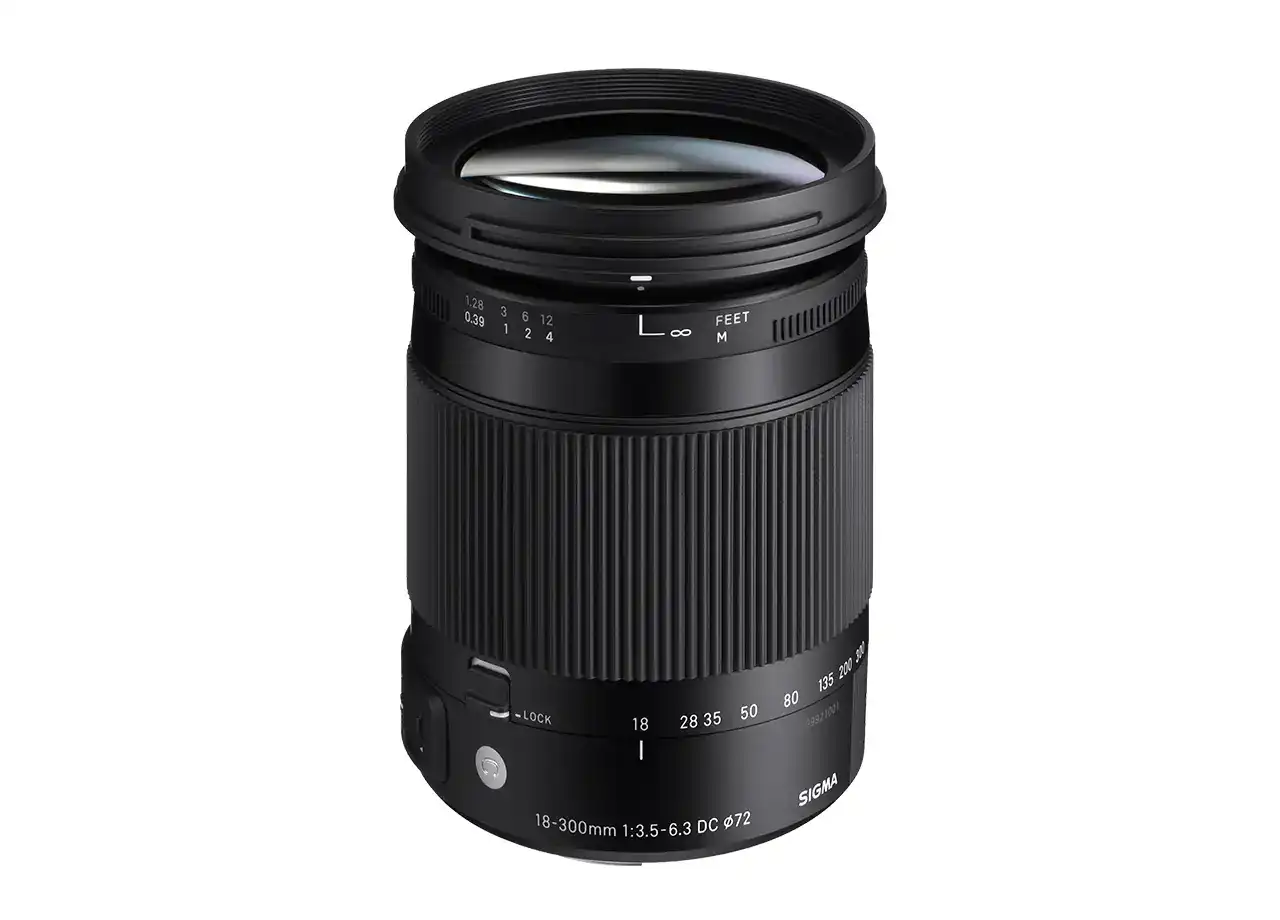 18-300mm F3.5-6.3 DC MACRO OS HSM | C 18-300mm F3.5-6.3 DC MACRO OS HSM | C